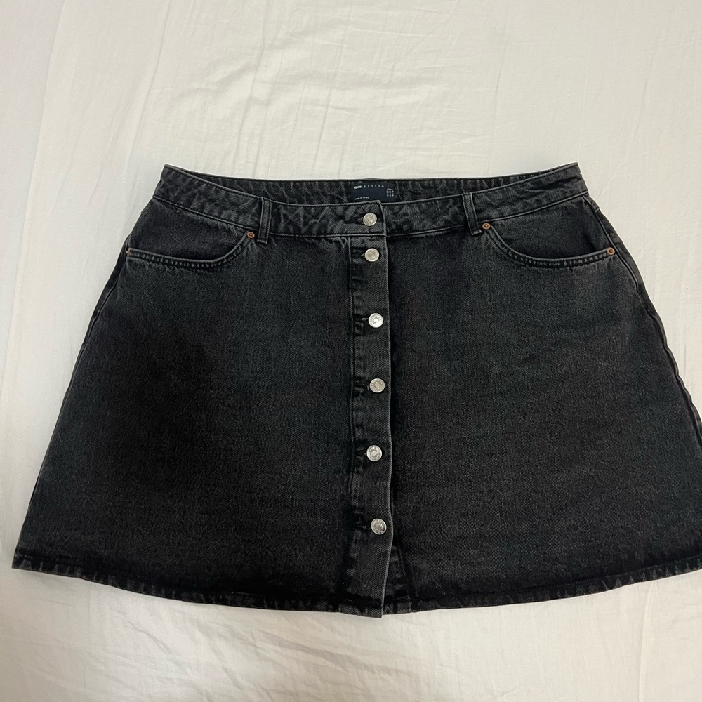 Asos curve black jean mini skirt. Size 18